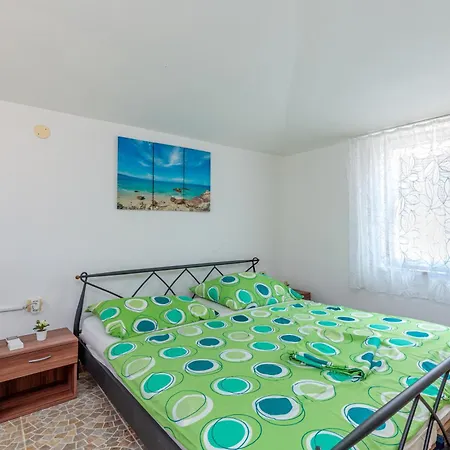 Apartman Elisabeth Medulin