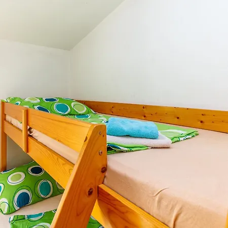 Elisabeth Apartment *