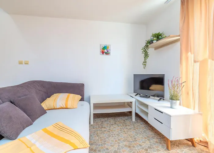 Elisabeth Apartment